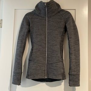 Lululemon Radiant Jacket size 2 Heathered Core Dark Grey
